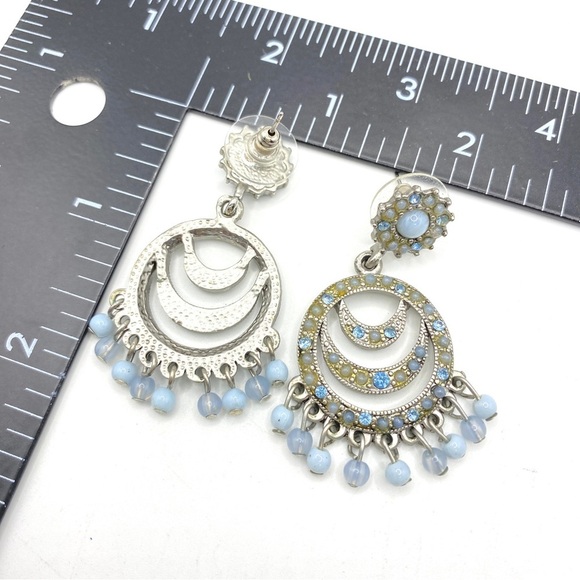 Silvertone Blue Beads With Square Pendant Necklace & Dangle Earrings Set - Picture 9 of 13